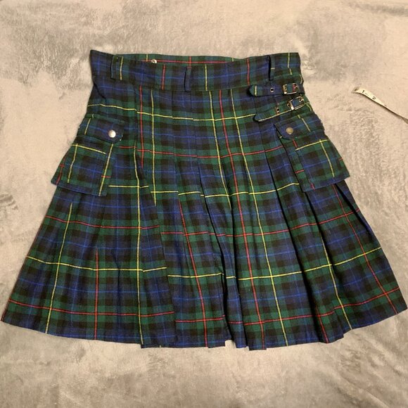 Scarlet Darkness tartan utility kilt size SMALL - Picture 2 of 6